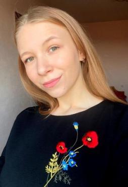 Вахнина Юлия Дмитриевна/декретный отпуск